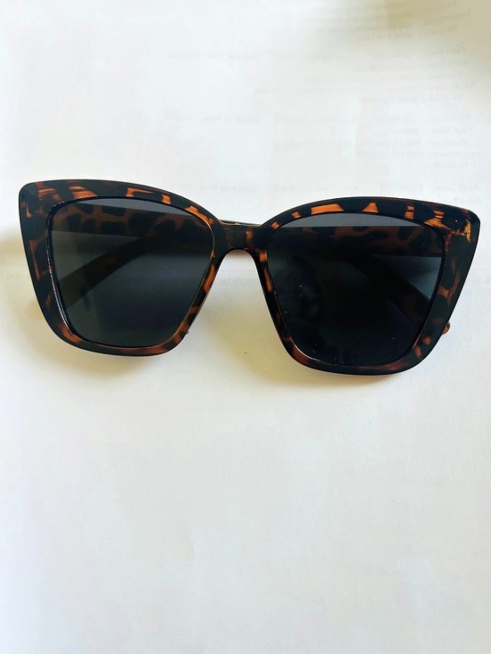 Sunglasses in Brown & Black Like New